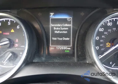 2019 Toyota Camry Se z USA, uszkodzony, nr VIN 4T1B11HK0KU165166